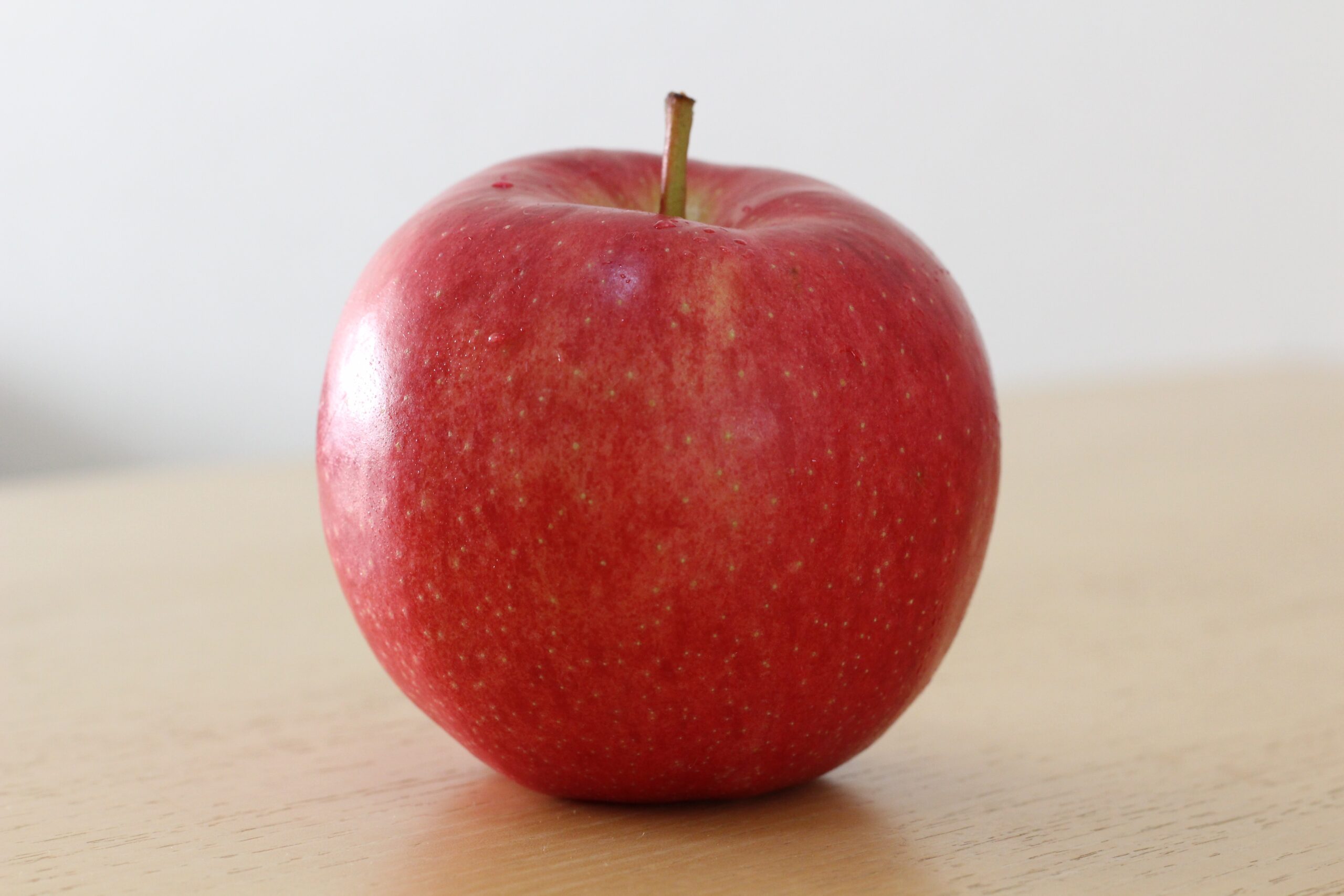 An Apple a Day: The Organic Way!